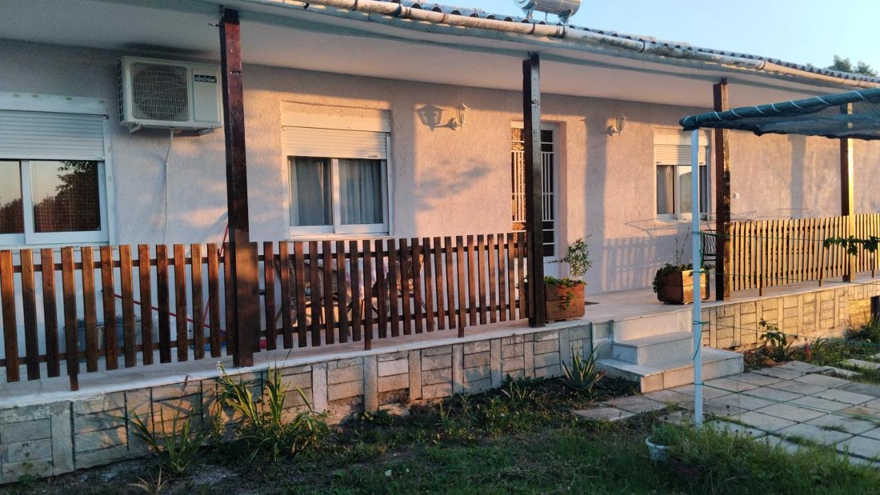 Villa Costa Айя-Тріас Екстер'єр фото